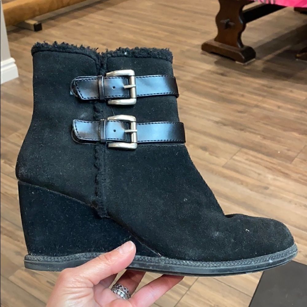 Solesensability Black wedge Booties 8.5